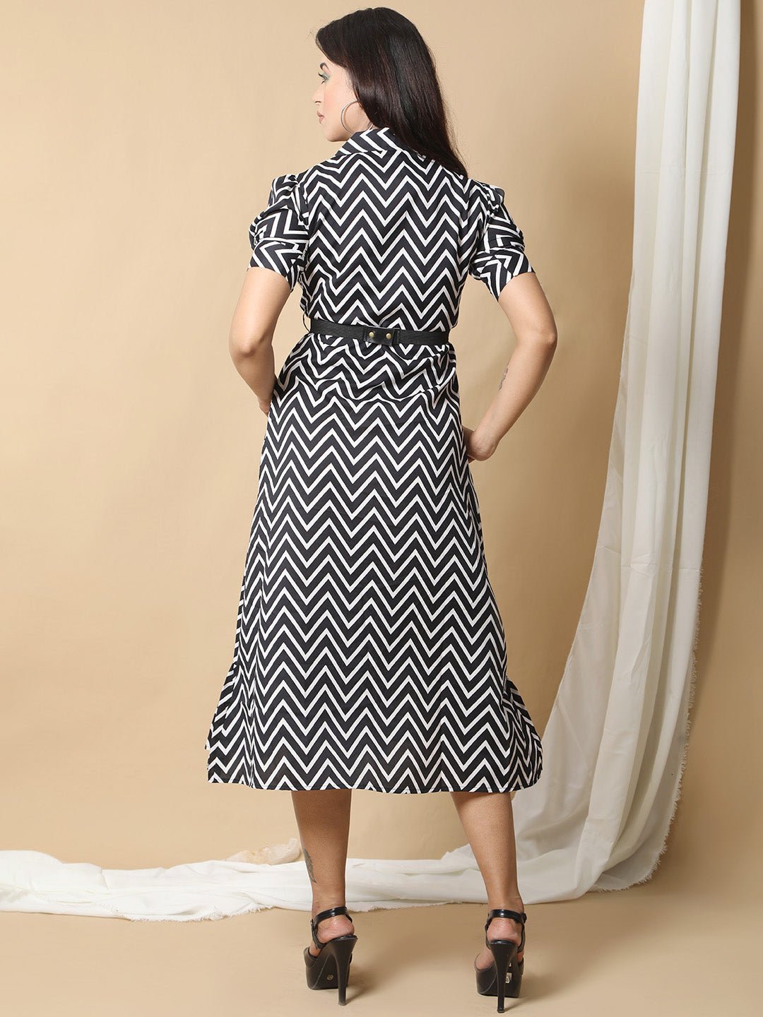 Black & White Printed Shirt Collar Midi Western Dress For Women RBF3